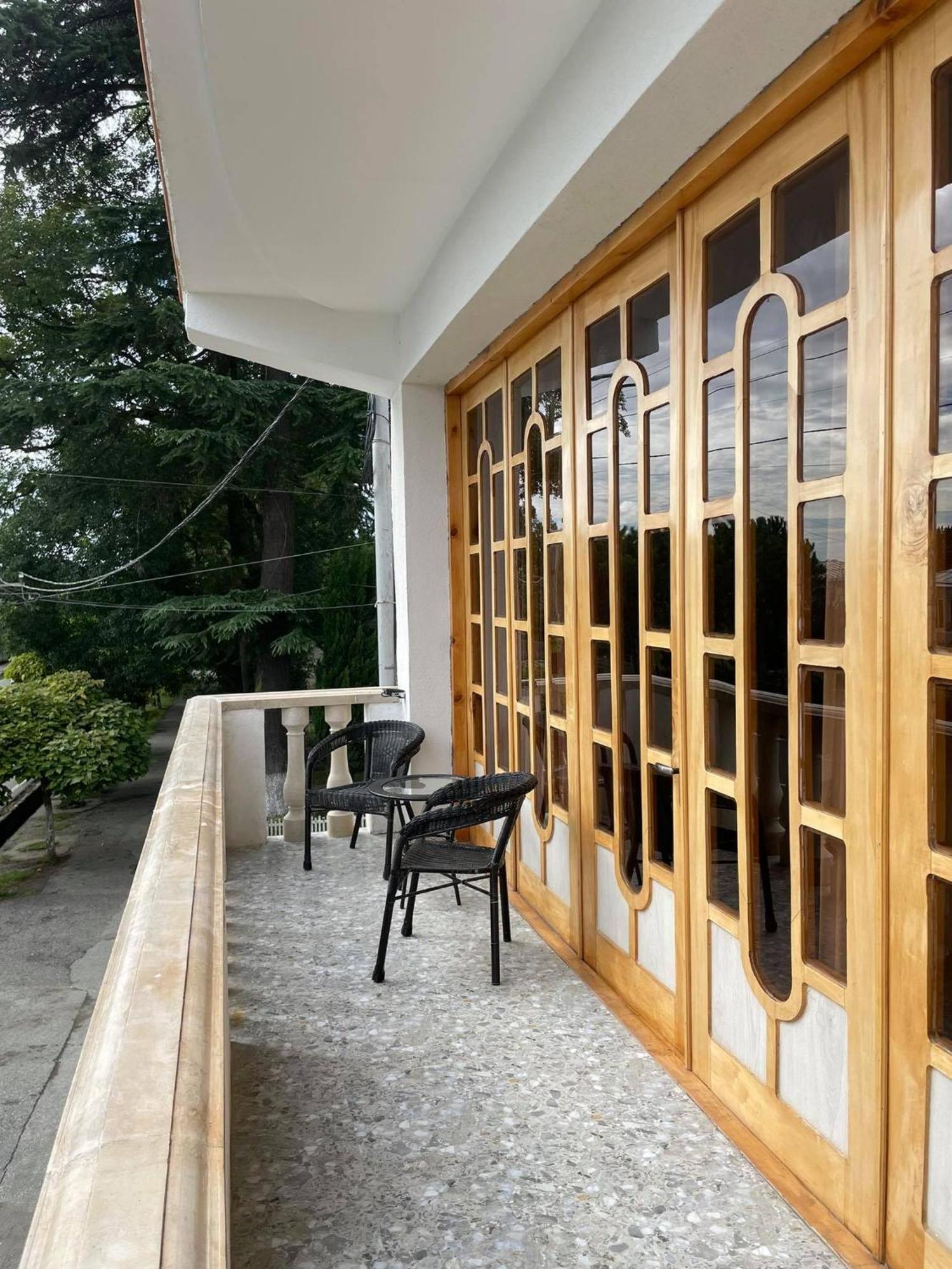 Hotel Shogi Sugdidi Eksteriør billede